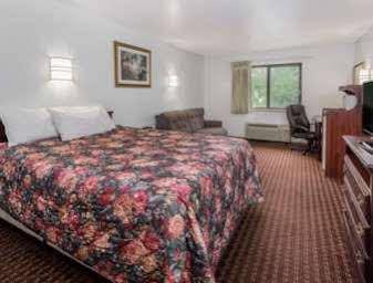Days Inn By Wyndham Stoughton Wi. Buitenkant foto